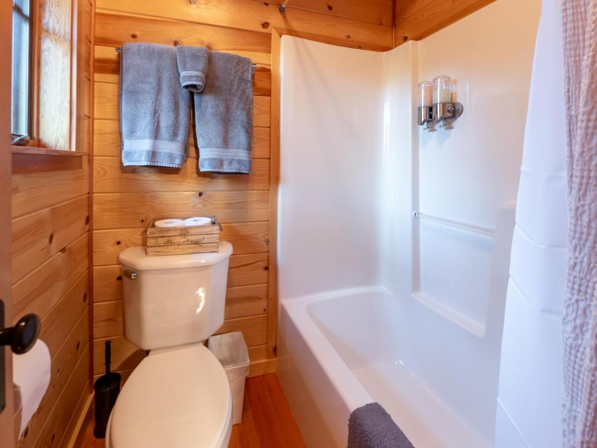 On The River Wooded Bliss Cabin Near Loloma McKenzie Bridge Exterior foto
